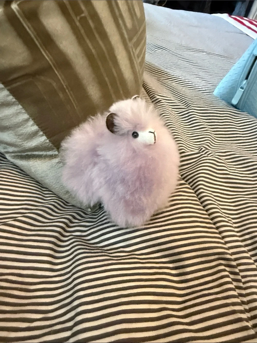 Plush Lavender Alpaca purse charm  - Soft Fluffy - genuine alpaca 🦙 - Keychain